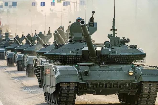 九游官网入口：伊朗防长访华当天收到最高指挥官死讯在中国军舰前沉思良久(图9)