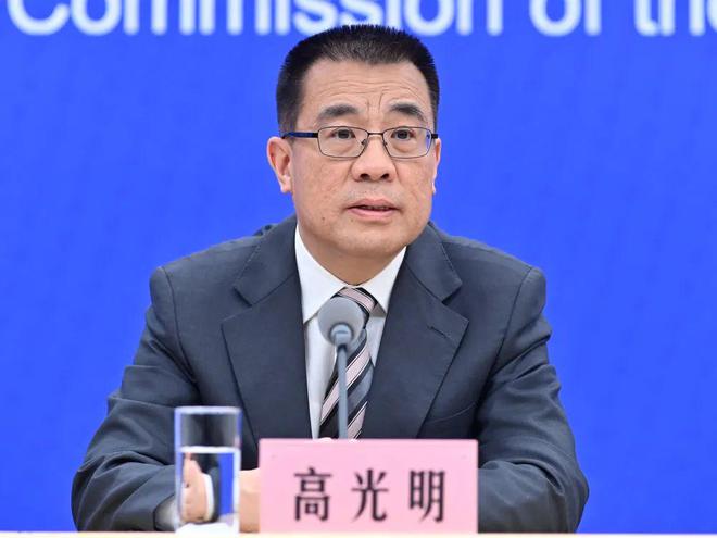 国家卫生健康委就介绍“注重吃动平衡保持健康体重”有关情况举行新闻发布会（文字实录）(图3)