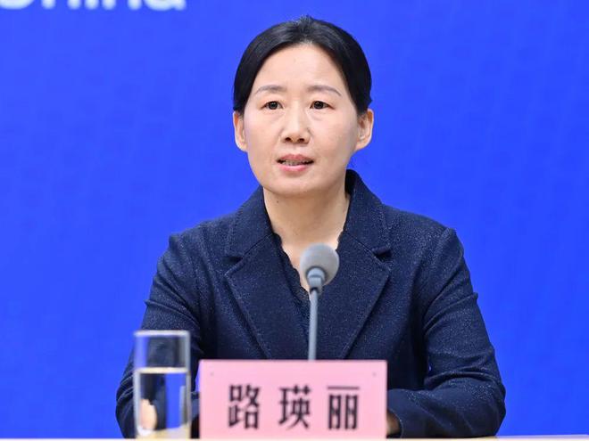 国家卫生健康委就介绍“注重吃动平衡保持健康体重”有关情况举行新闻发布会（文字实录）(图7)