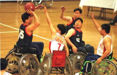 九游官网入口：唐山大地震中的截瘫伤员：用49年书写坚强人生故事(图1)