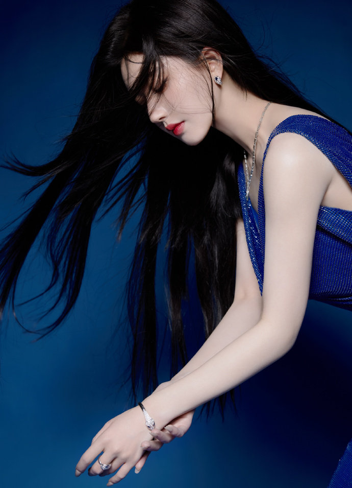 HD性vide〇s熟女意大利(图1)