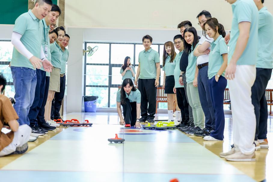 与世界冠军“面对面”！42位海外青年侨领沉浸式体验全运乐趣(图6)
