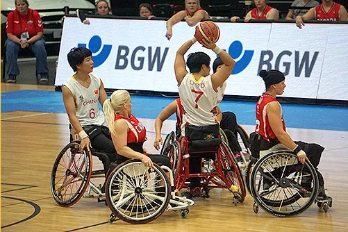 中国女子轮椅篮球队取得历史性突破(图1)