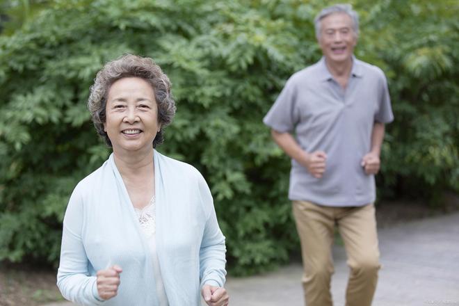 如何预防夜间抽筋？镁元素补充与伸展运动(图7)