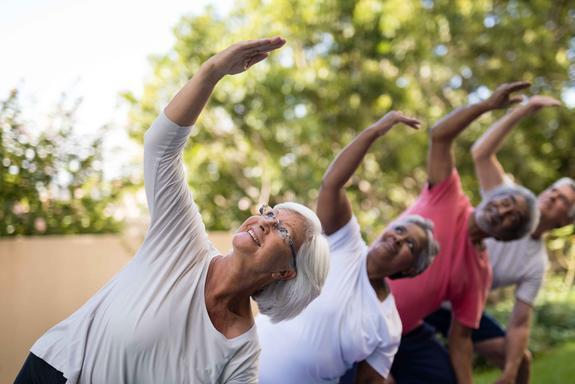 九游app：打球能否帮助老年人维系健康体脂并提升敏捷素质(图6)