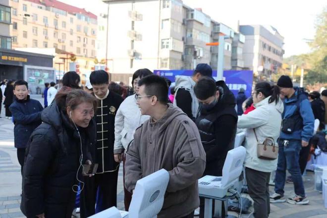 威海市体育局举办2025年全民健身志愿服务“进社区”主题活动(图2)