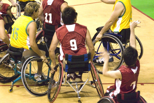 轮椅飞转逐荣光——山东省轮椅篮球队在全国残特奥会上勇创佳绩！(图1)