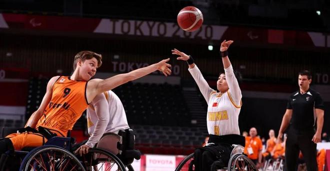 轮椅上的荣光！林穗玲夺冠为龙川争光家乡慰问组暖心探访家属～(图3)