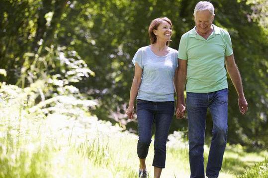 九游官网入口：肌肉流失怎么防？抗阻训练的适度方法(图2)