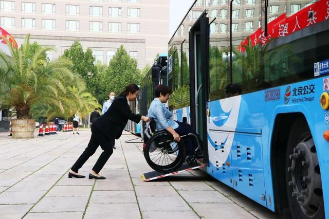 九游官网入口：147万户超额收官！残疾人家庭无障碍改造“实力出圈”(图2)