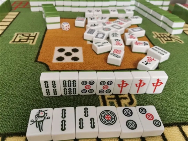 家人们！打麻将真的可以预防老年痴呆(图2)