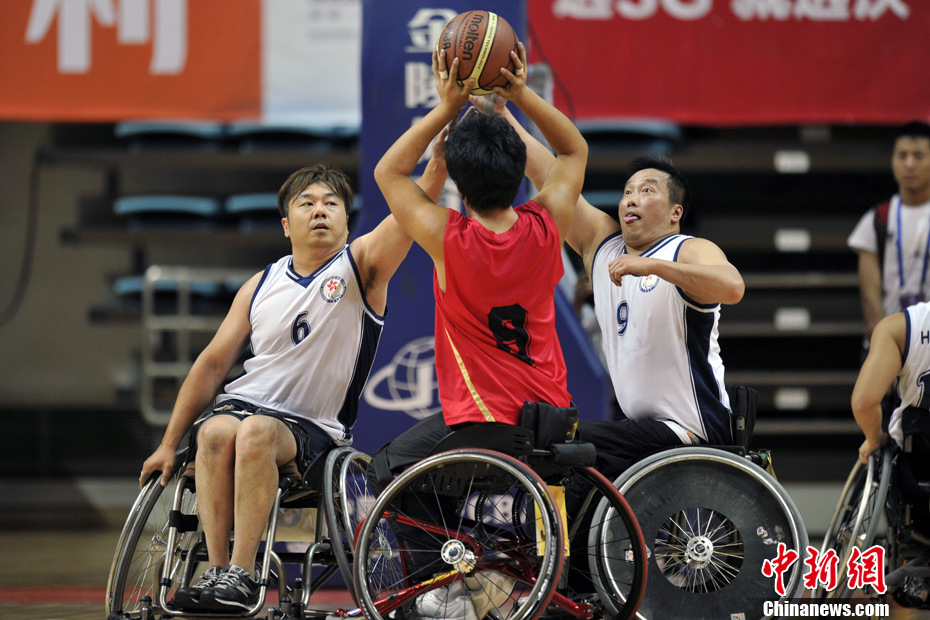 辽宁队勇夺2026年“匹克杯”全国轮椅篮球锦标赛五人制男子组亚军(图1)